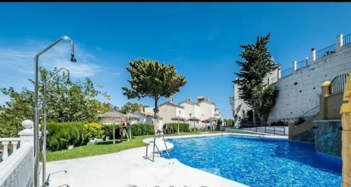 Noelia'S Playa Golf Tourist Home Benalmádena